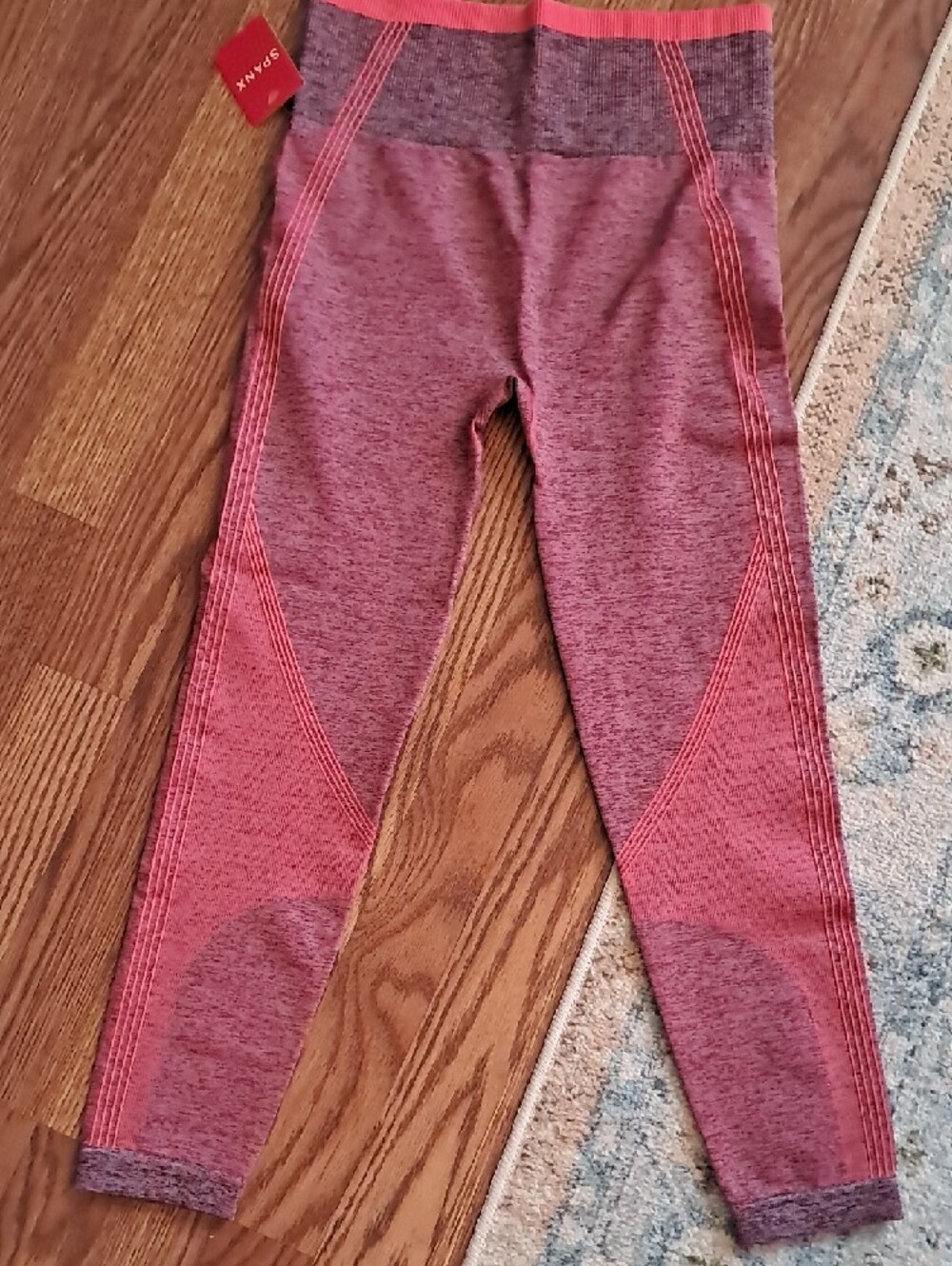 SPANX Seamless Leggings NWT - Picture 2 of 4
